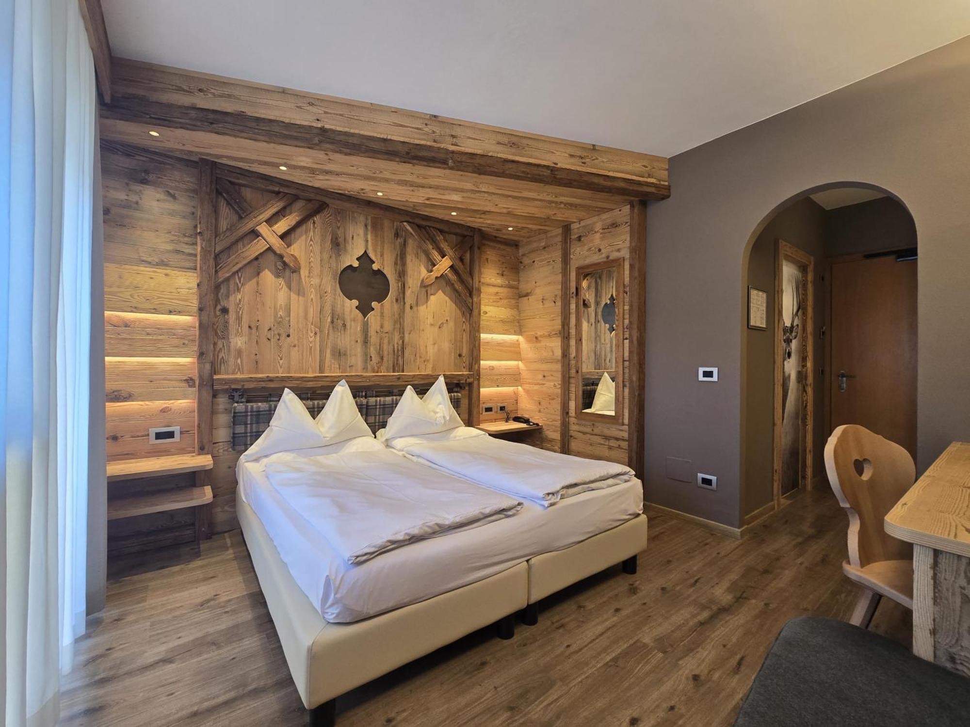 Hotel Azola Canazei Ngoại thất bức ảnh